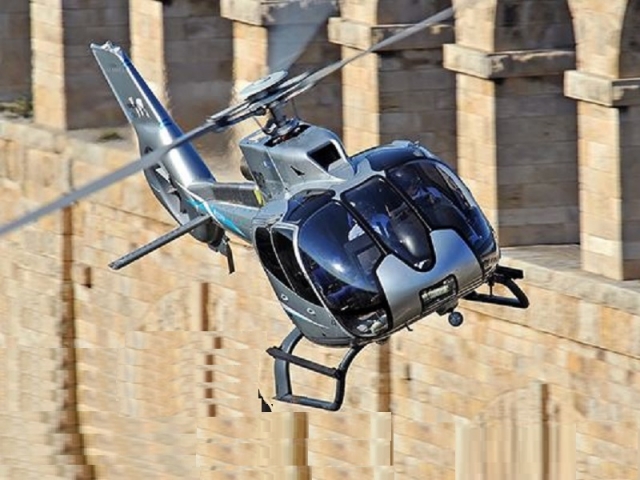 Viajar en Helicoptero es una experiencia única. 